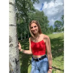 Meet your Posher, Fany alisia